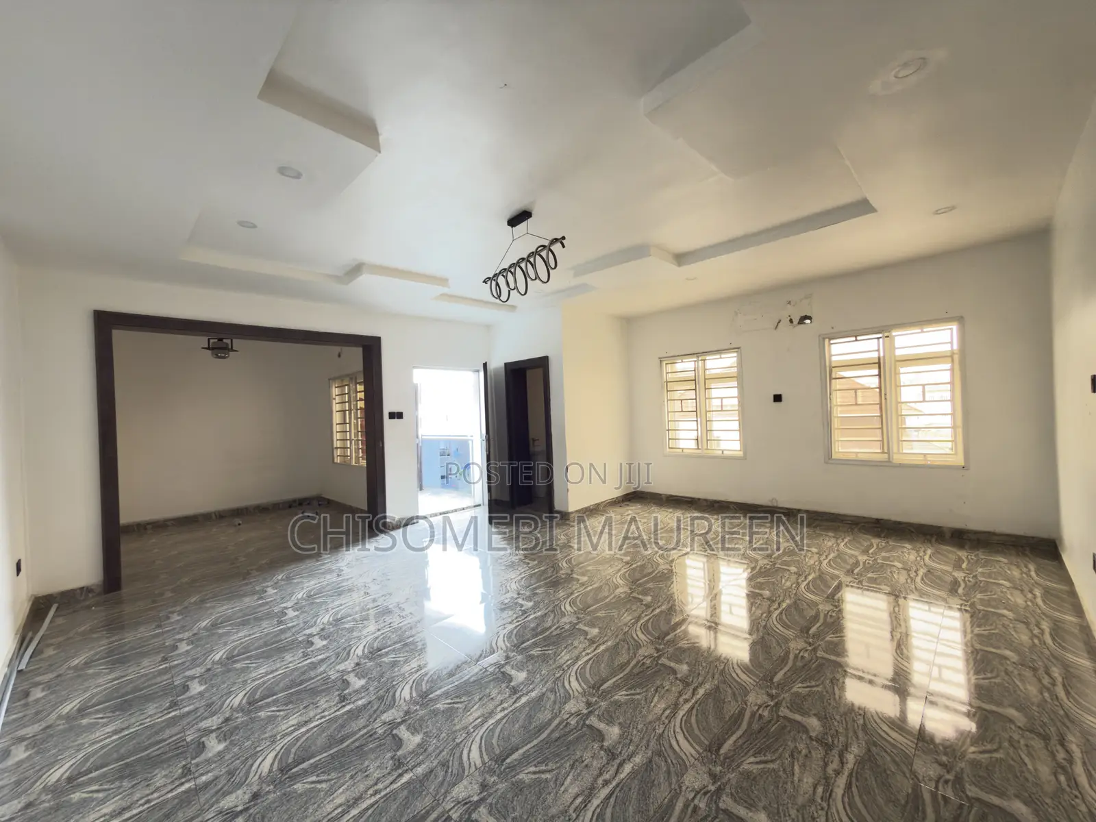 3bdrm Block of Flats in Wuye for rent