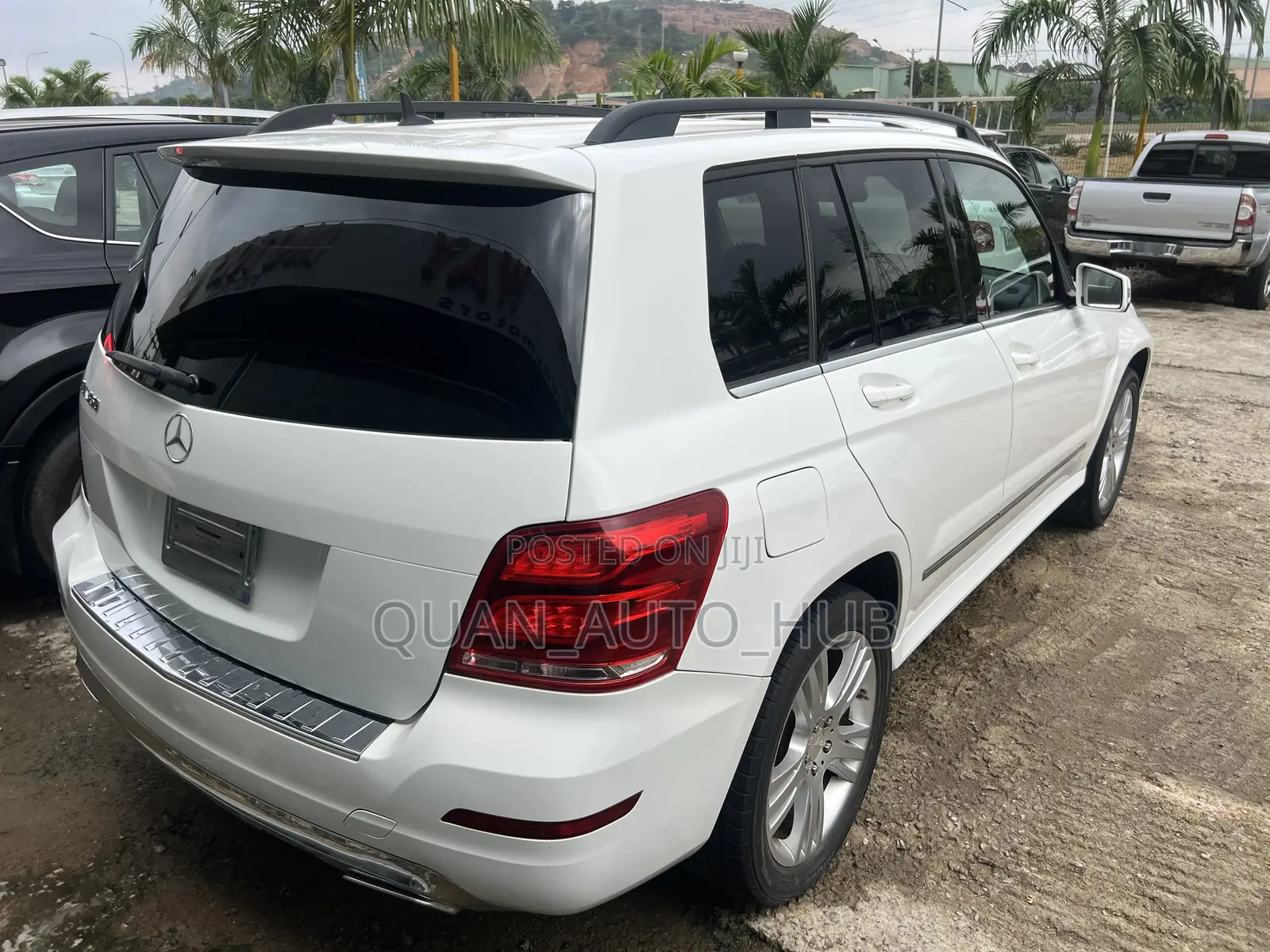 Mercedes-Benz GLK-Class 350 4MATIC 2014 White