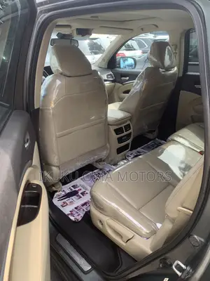 Acura MDX 4dr SUV w/Advance, Entertainment Packages (3.5L 6cyl 6A) 2014