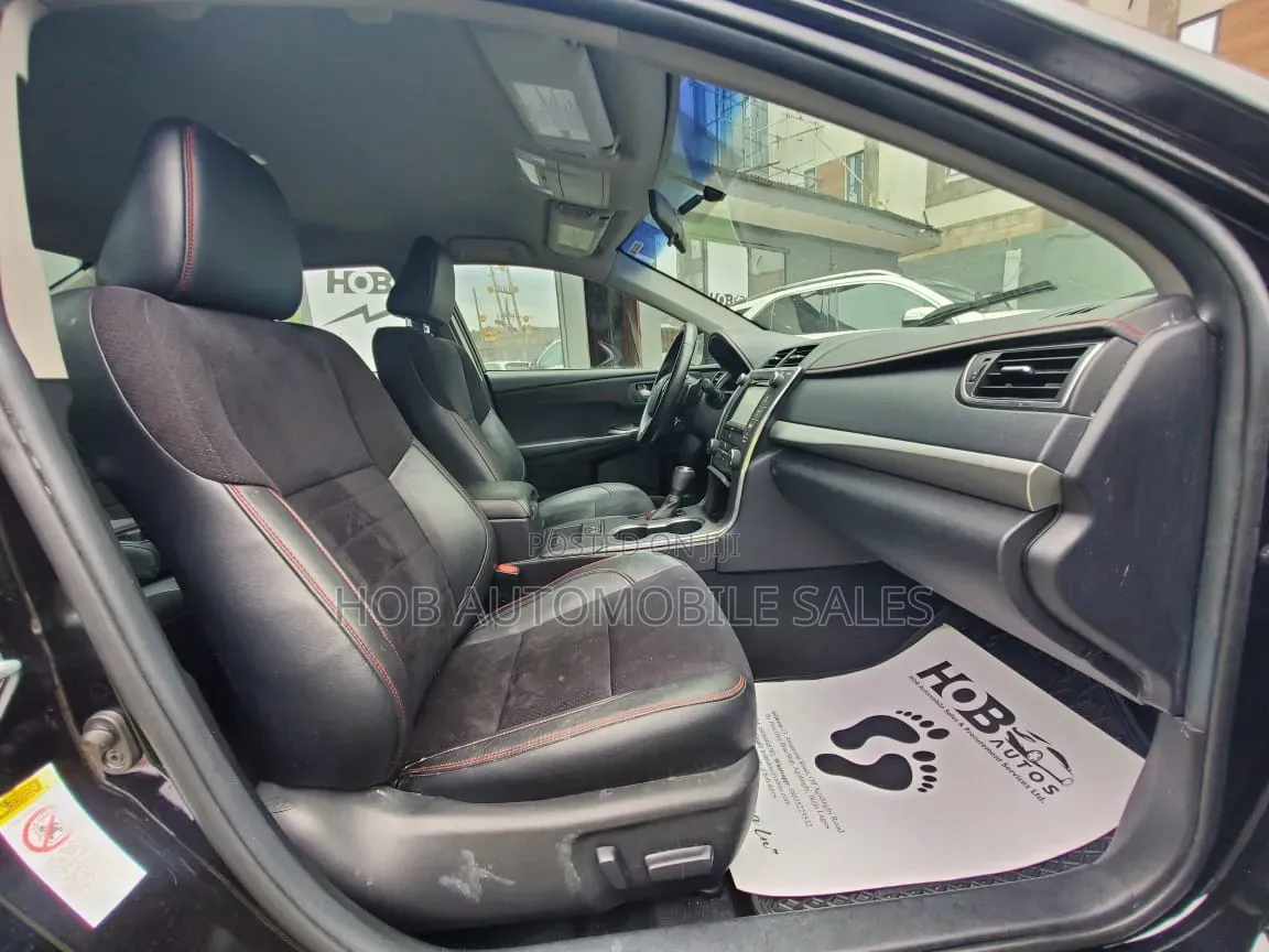 Toyota Camry XSE 4dr Sedan (2.5l 4cyl 6A) 2016 Black