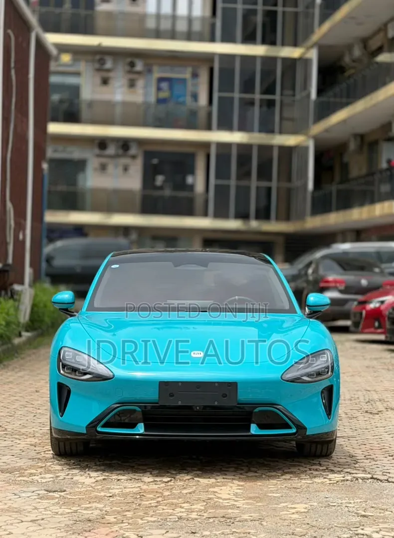 Xiaomi SU7 Base EV RWD 2025 Blue