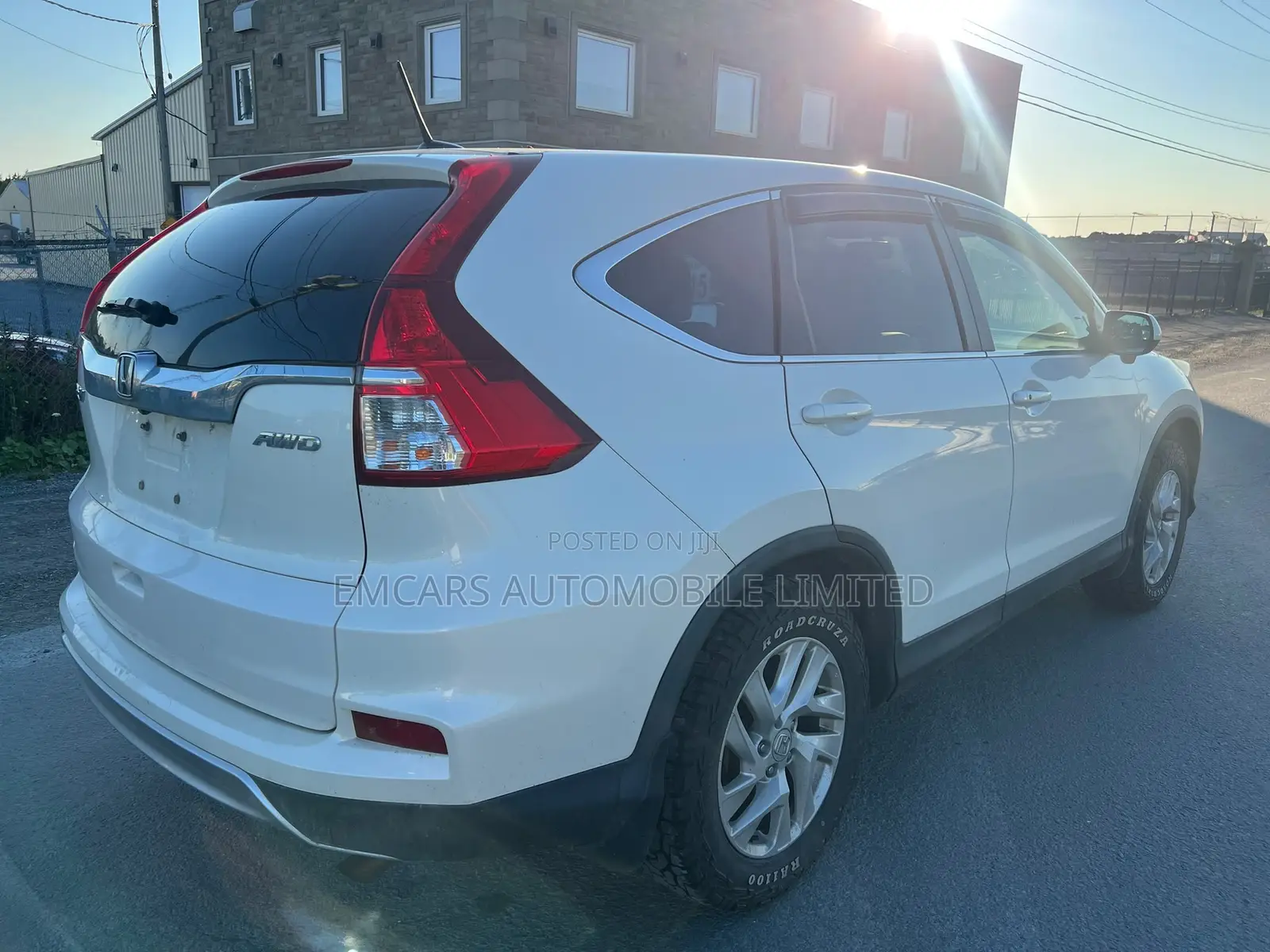 Honda CR-V Touring 4dr SUV AWD (2.4L 4cyl CVT) 2015 White