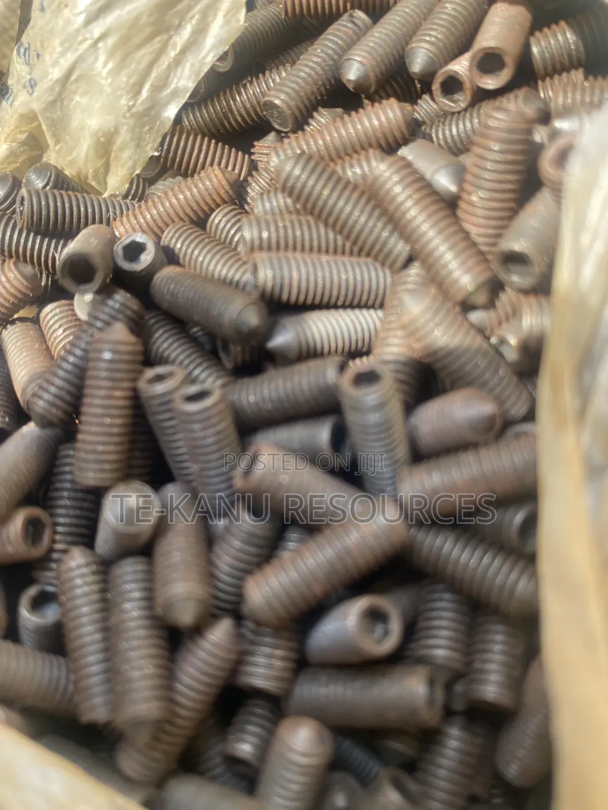 Grub Screws