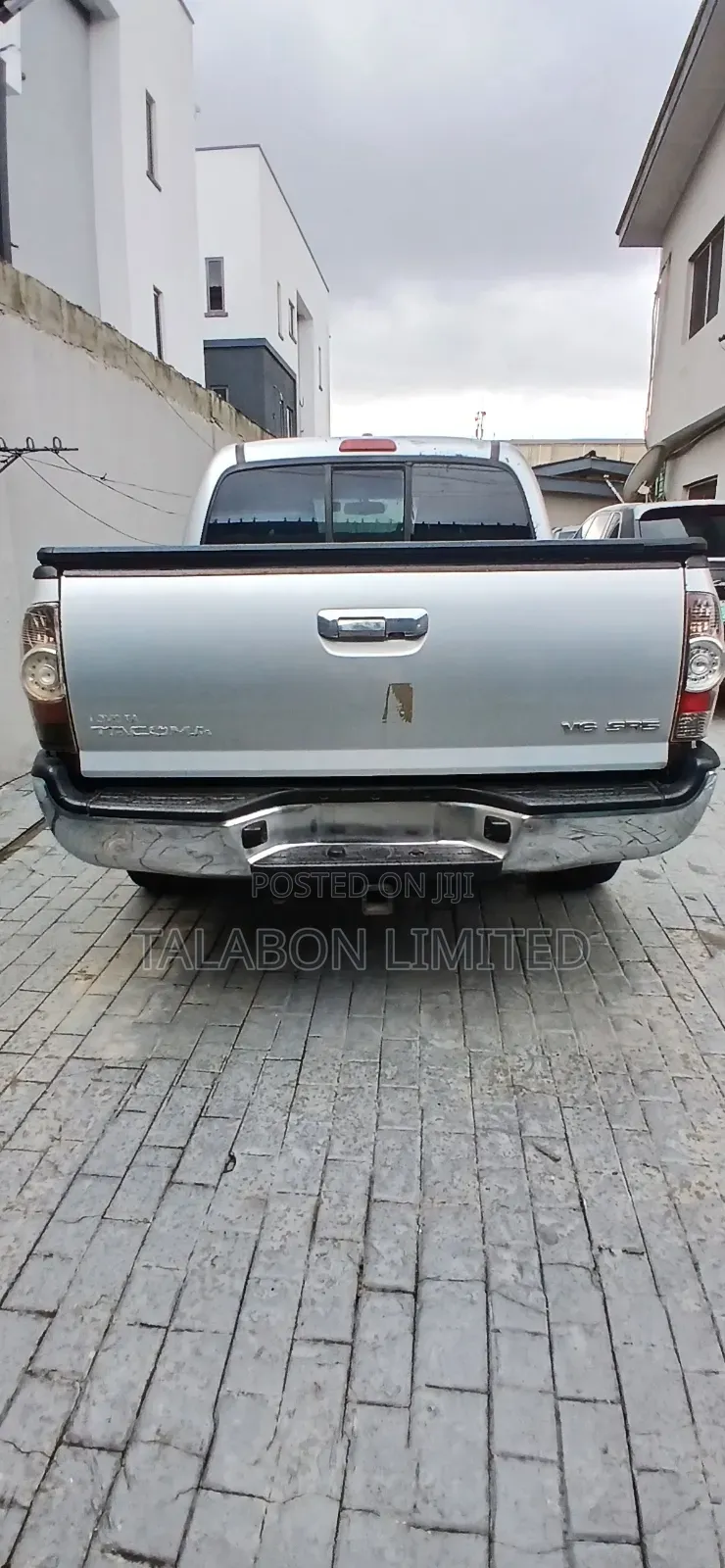 Toyota Tacoma Double Cab V6 Automatic 2011 Silver