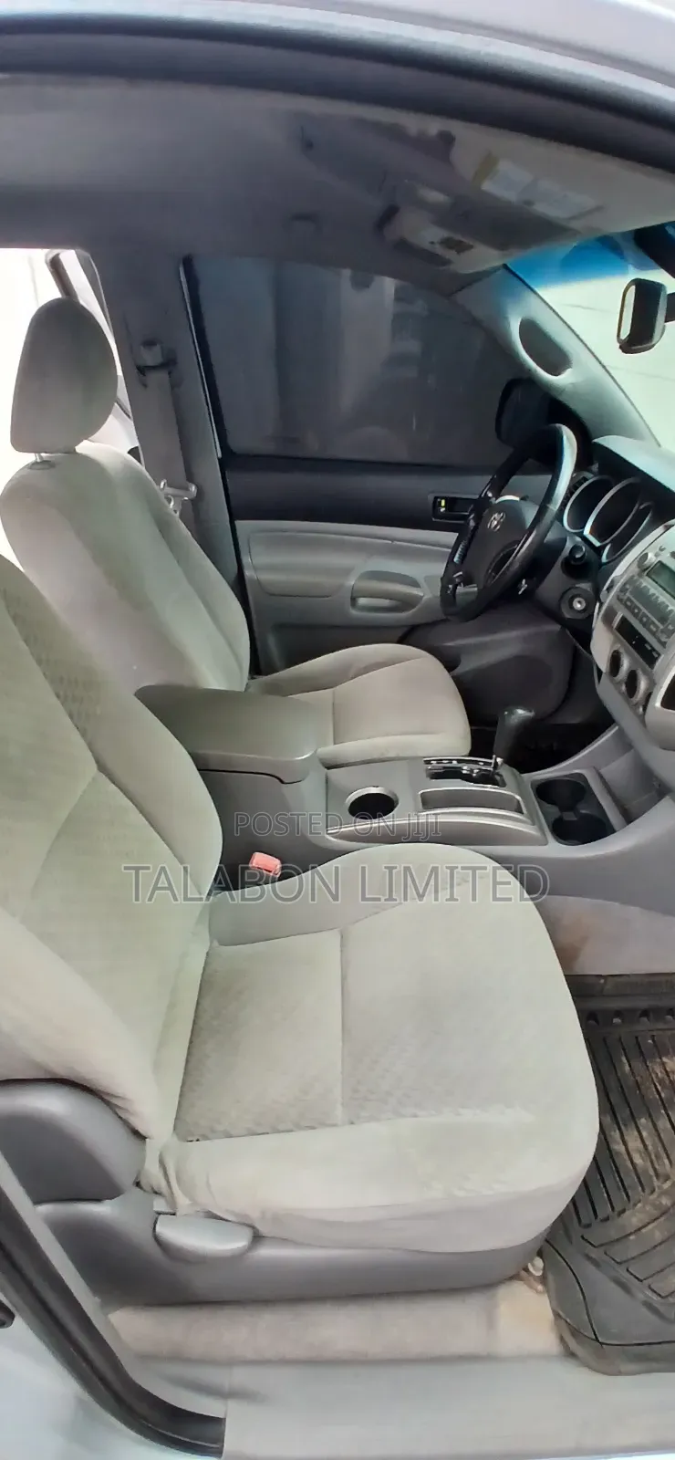 Toyota Tacoma Double Cab V6 Automatic 2011 Silver