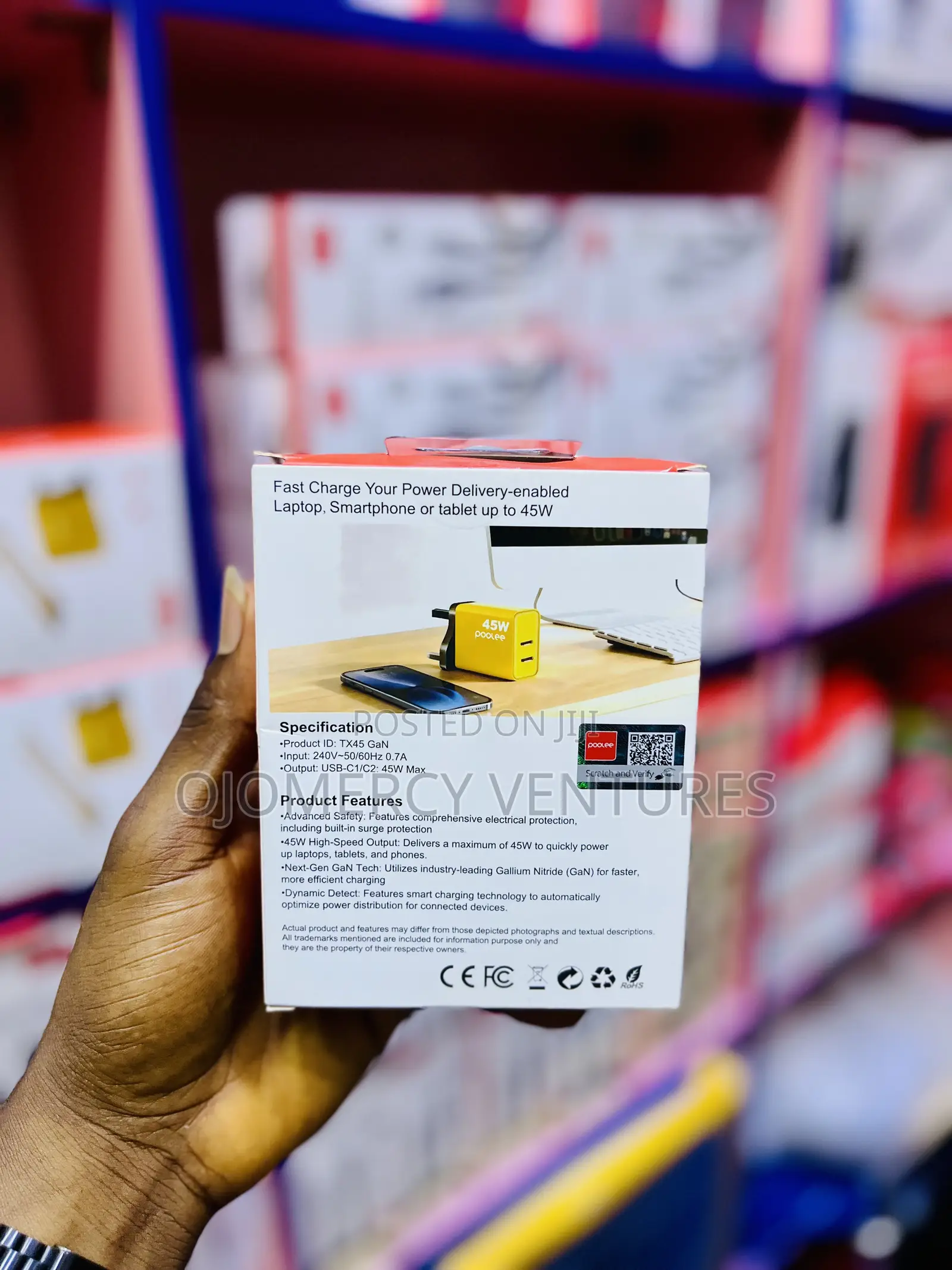 Poolee TX45 GaN 45W Fast Charger