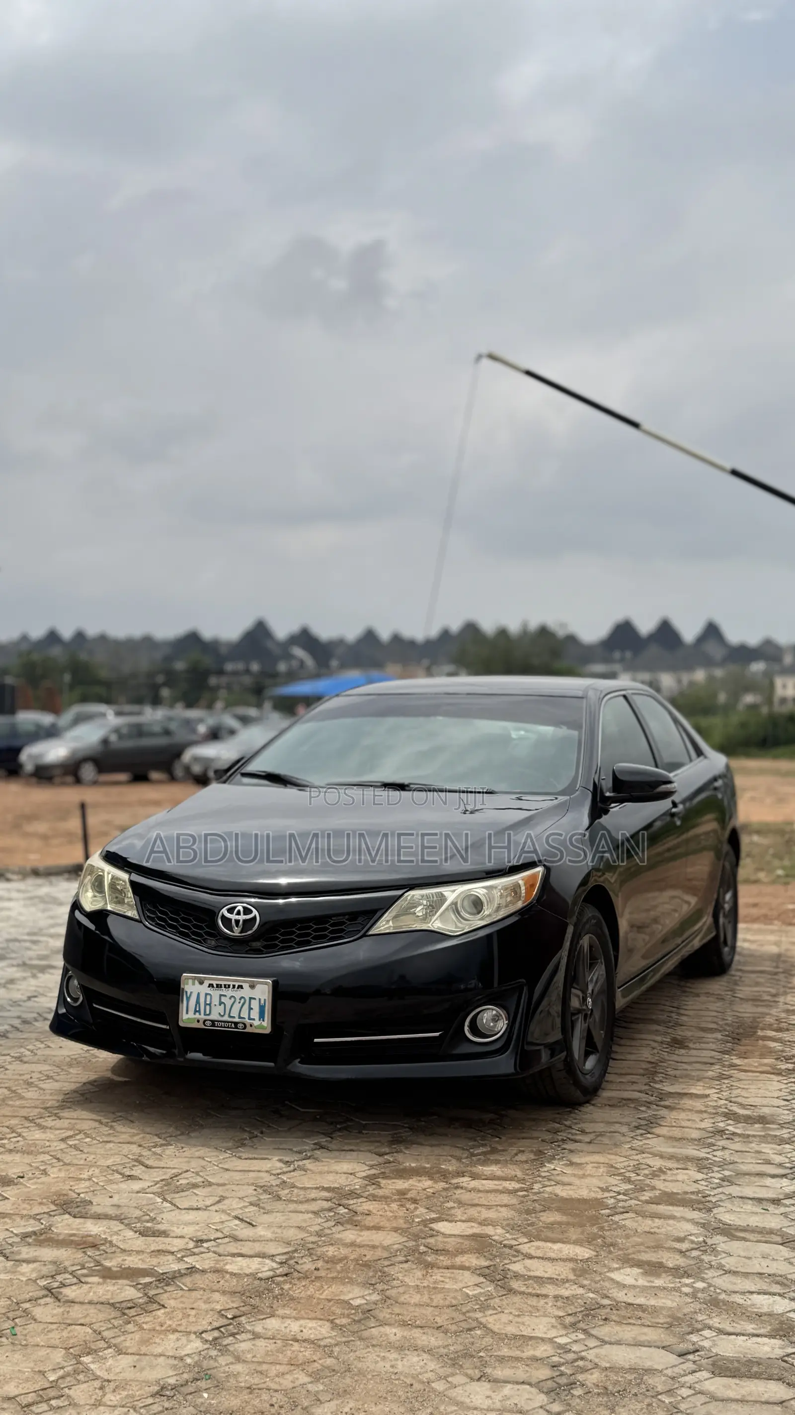 Toyota Camry SE Sport 4dr Sedan w/Prod. End 11/13 (2.5L 4cyl 6A) 2014