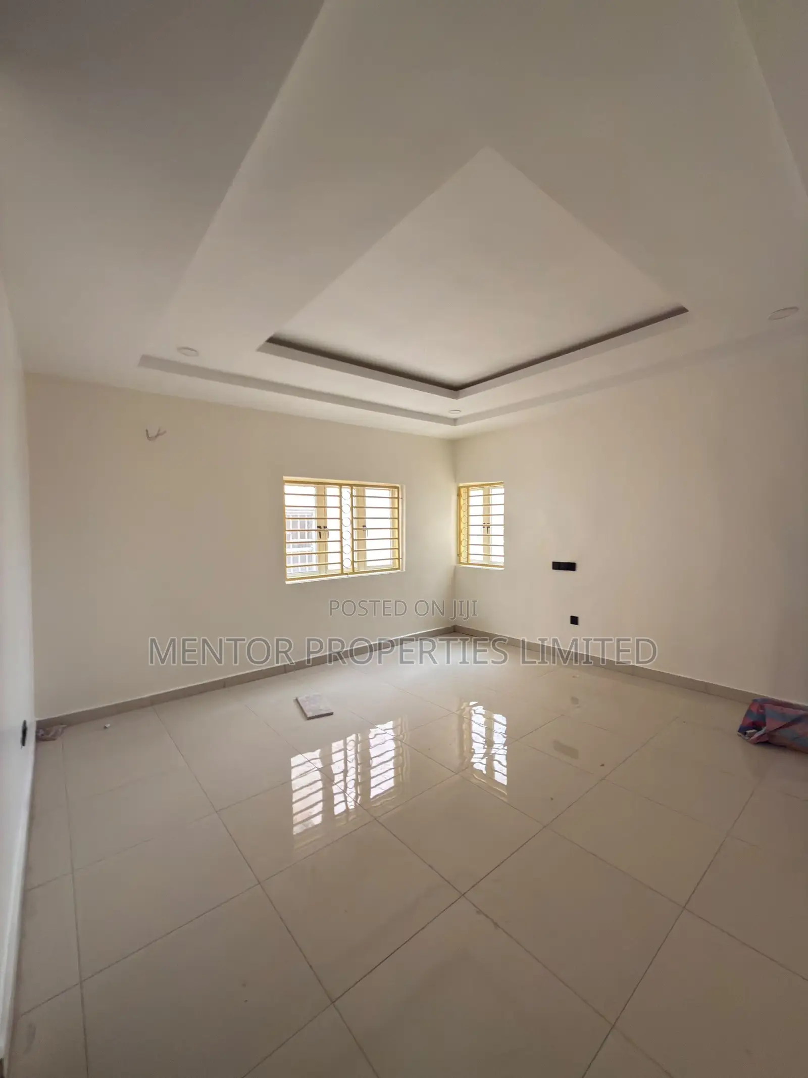 3bdrm Block of Flats in Cosgrov, Katampe (Main) for sale