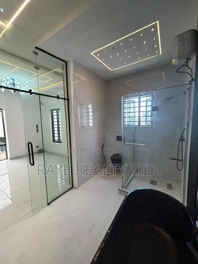 4bdrm Duplex in Ajah for sale