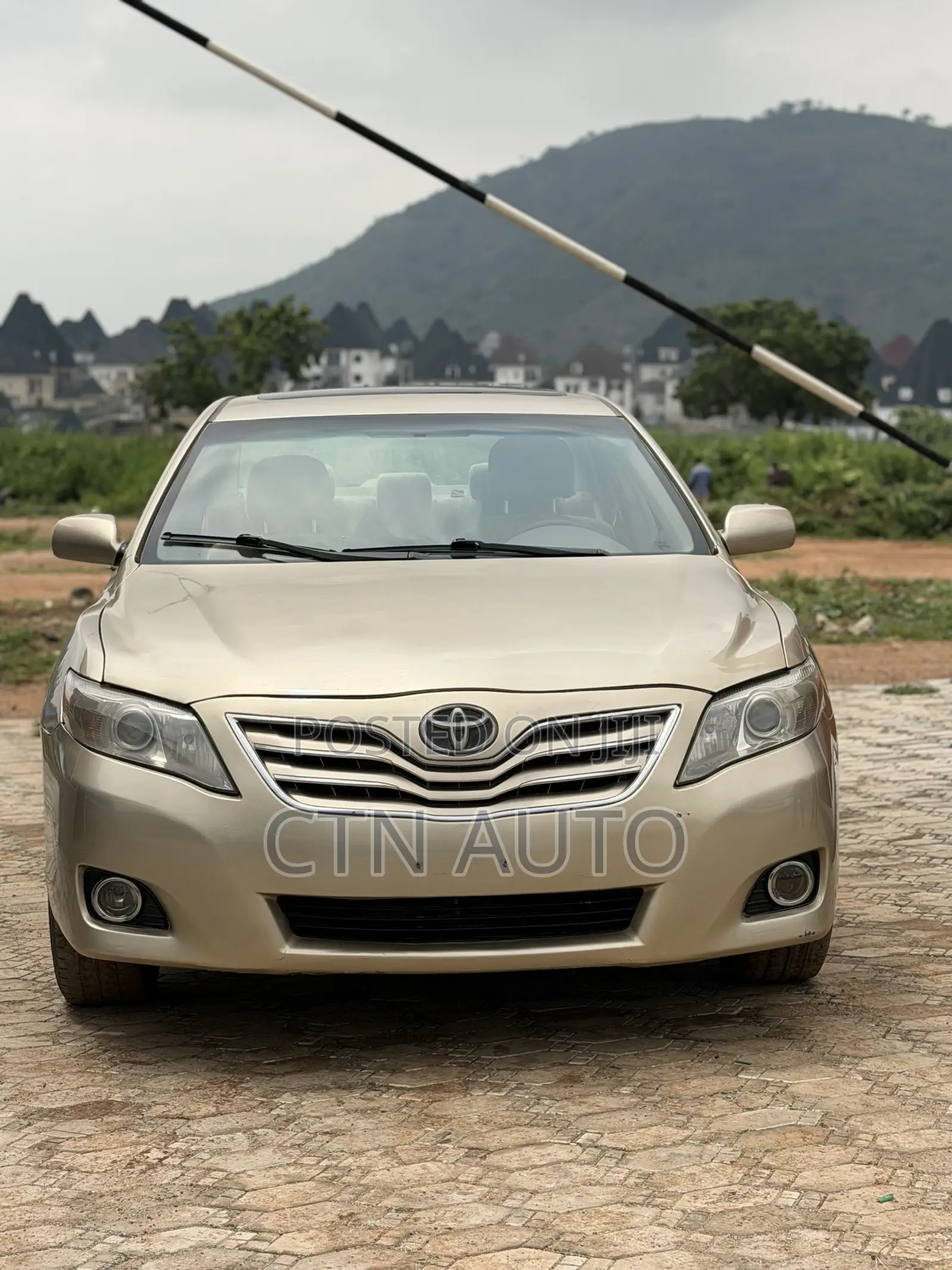Toyota Camry LE 4dr Sedan (2.4L 4cyl 5A) 2007 Gold