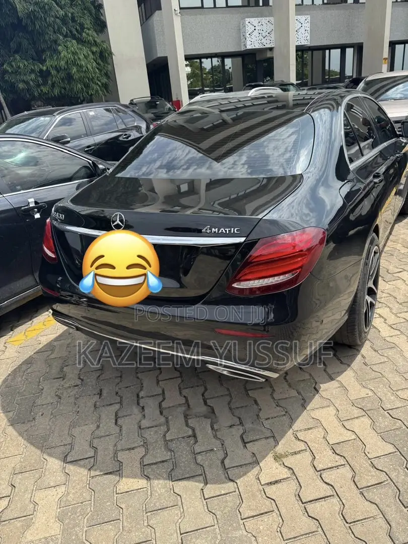 Mercedes-Benz E400 2021 Black