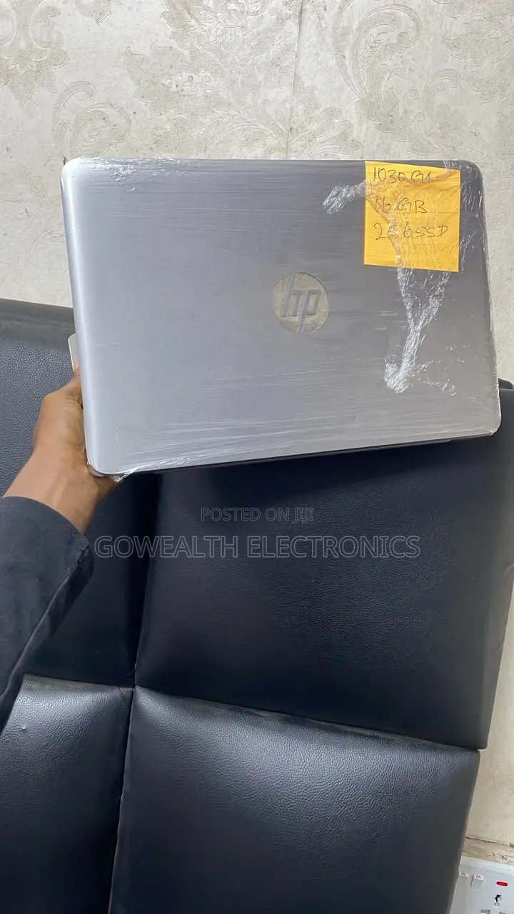 Laptop HP EliteBook 1030 G1 16GB Intel Core i5 SSD 256GB