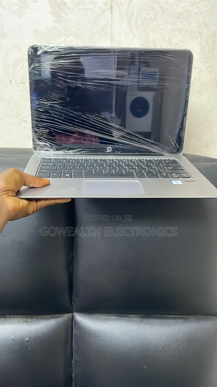 Laptop HP EliteBook 1030 G1 16GB Intel Core i5 SSD 256GB