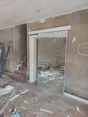 Quality Wooden Sliding Mirror Doors