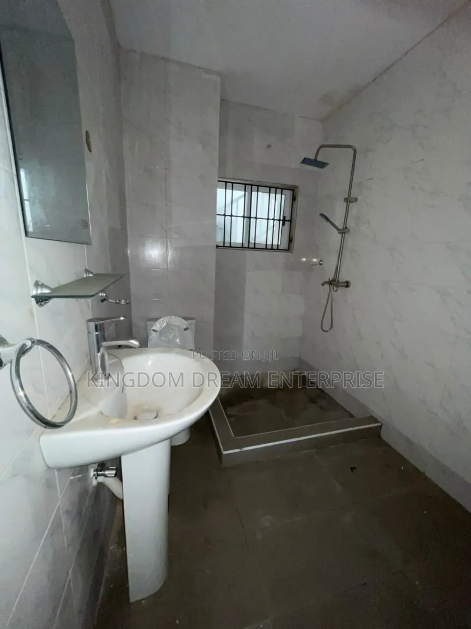 2bdrm Apartment in Abraham Adesanya for rent