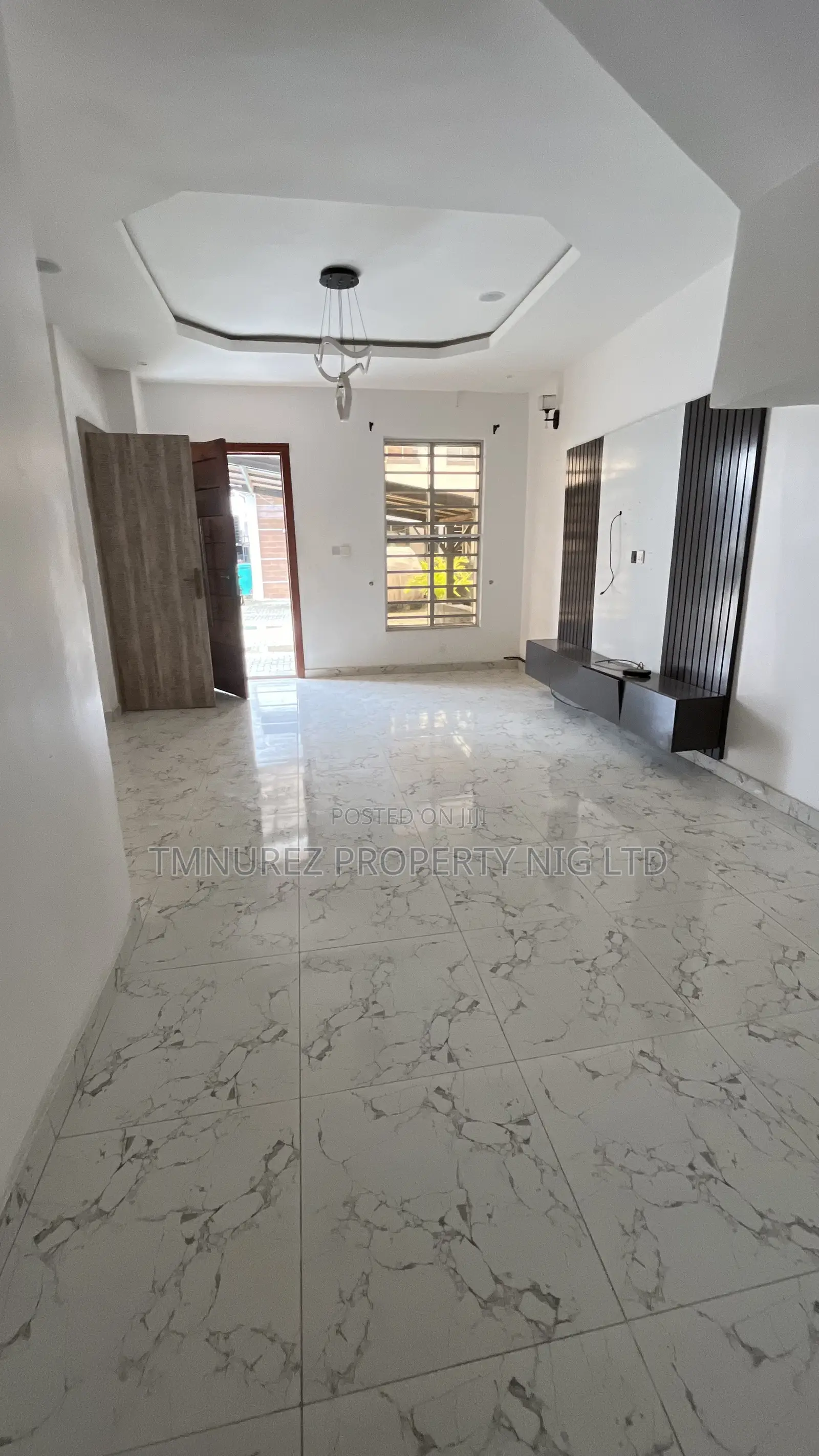 4bdrm Duplex in Conservation, Chevron for rent
