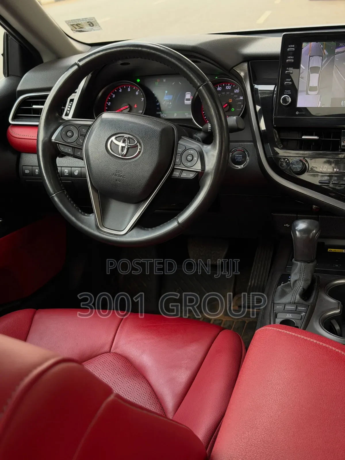 Toyota Camry 2022 Silver