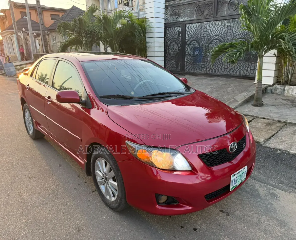Toyota Corolla S 4dr Sedan (1.8L 4cyl 4A) 2010 Burgundy