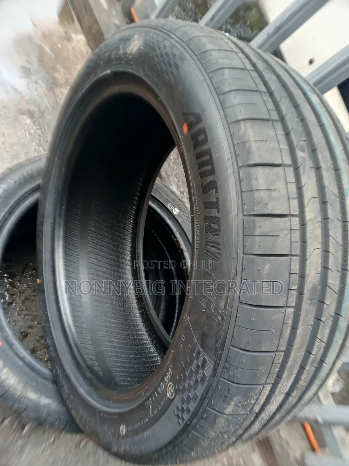 255/45*18 Armstrong Tyres