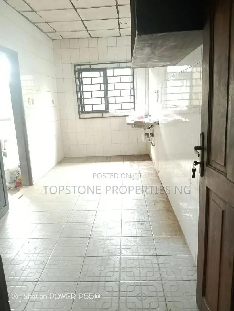 2bdrm Bungalow in Topstone Properties, Uyo for rent