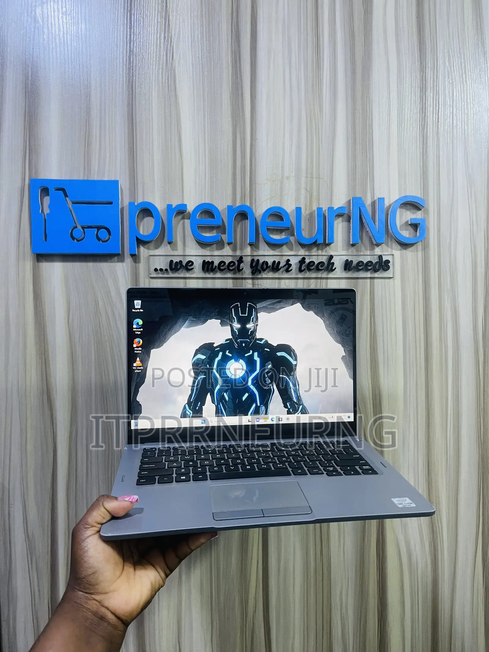 Laptop Dell Latitude 5310 2-in-1 8GB Intel Core i5 SSD 256GB