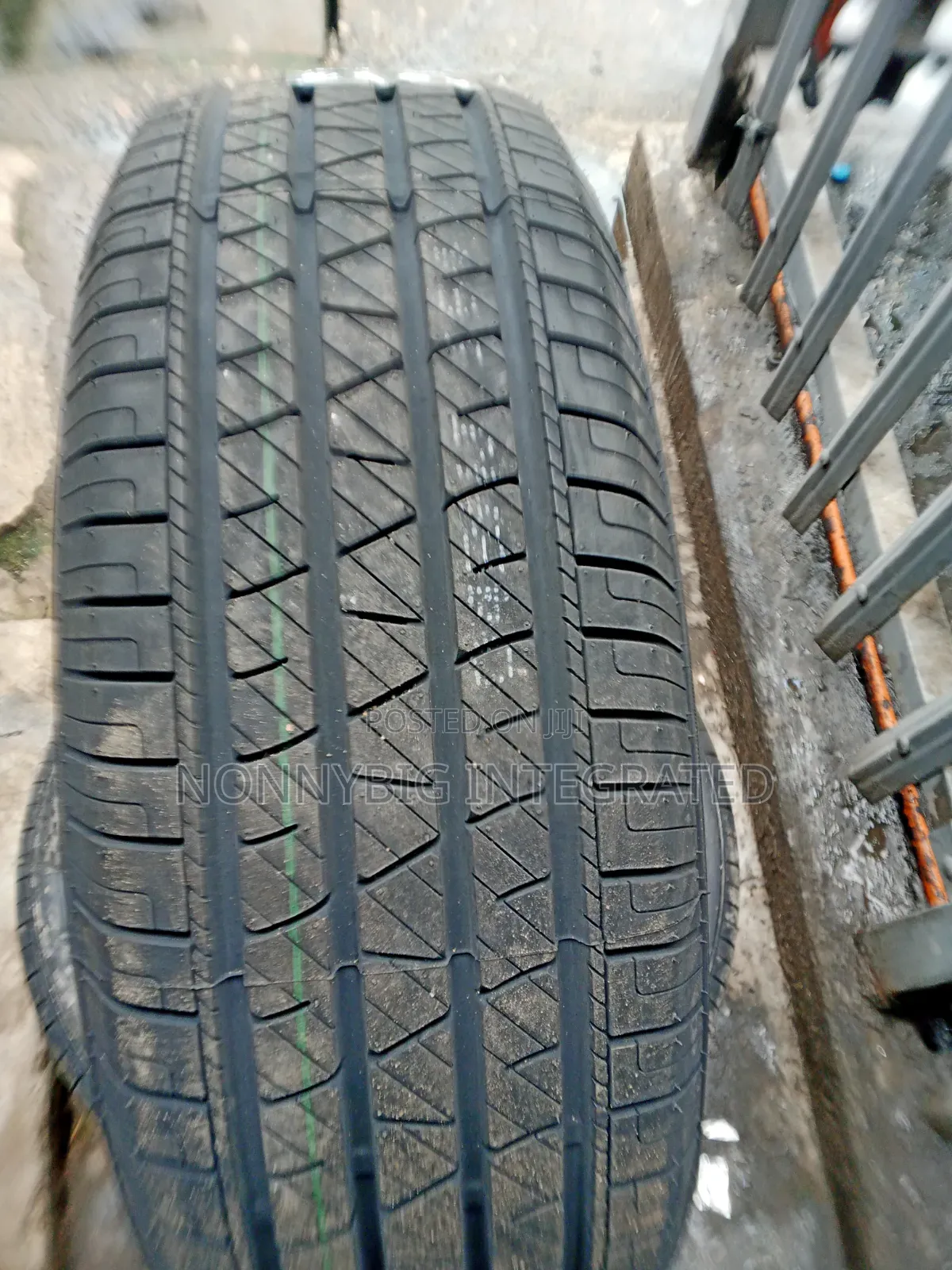 235/65r17 Sienna,RAV4, Etc