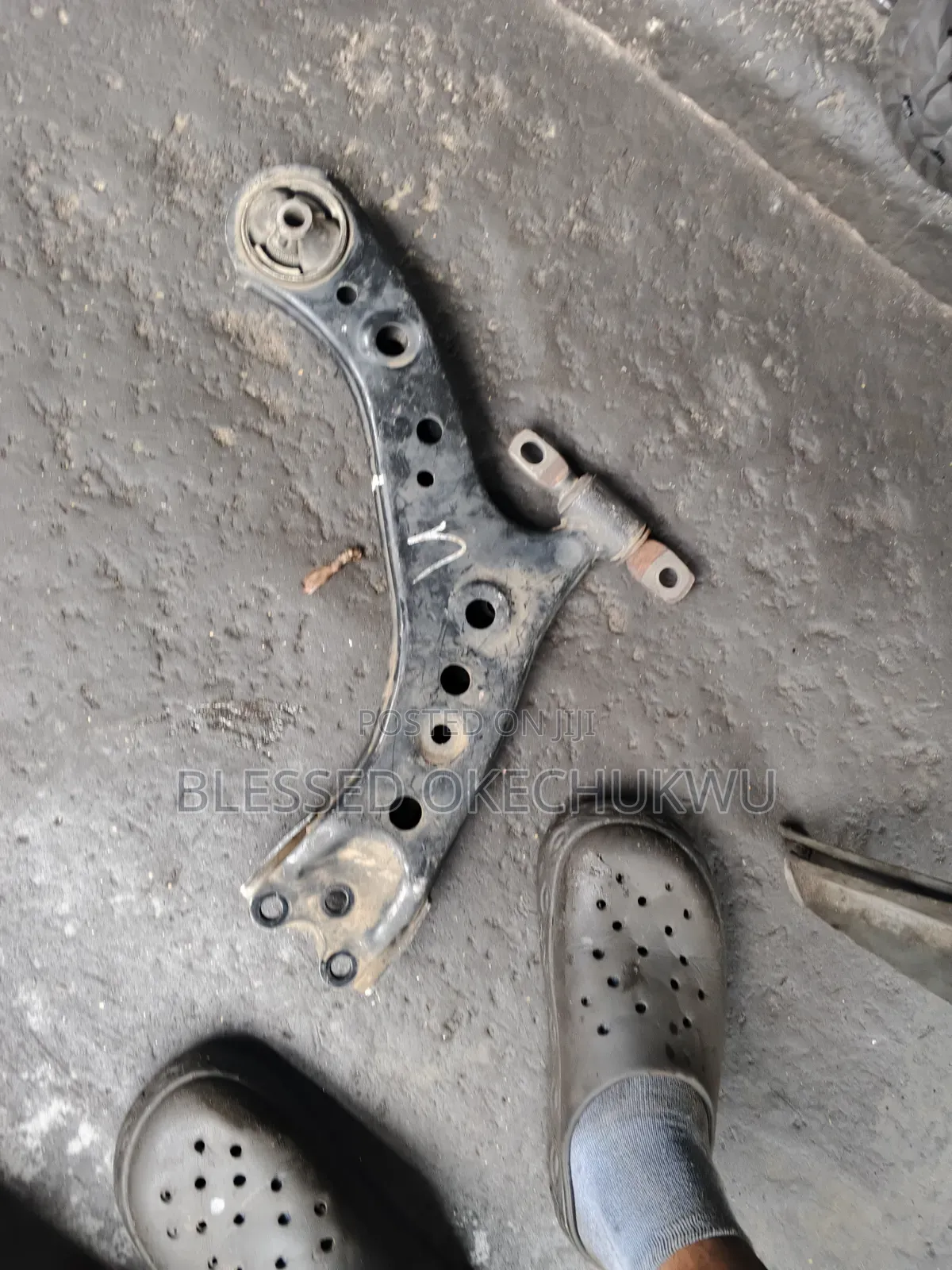 Lower Arm Toyota Highlander 2018/2020
