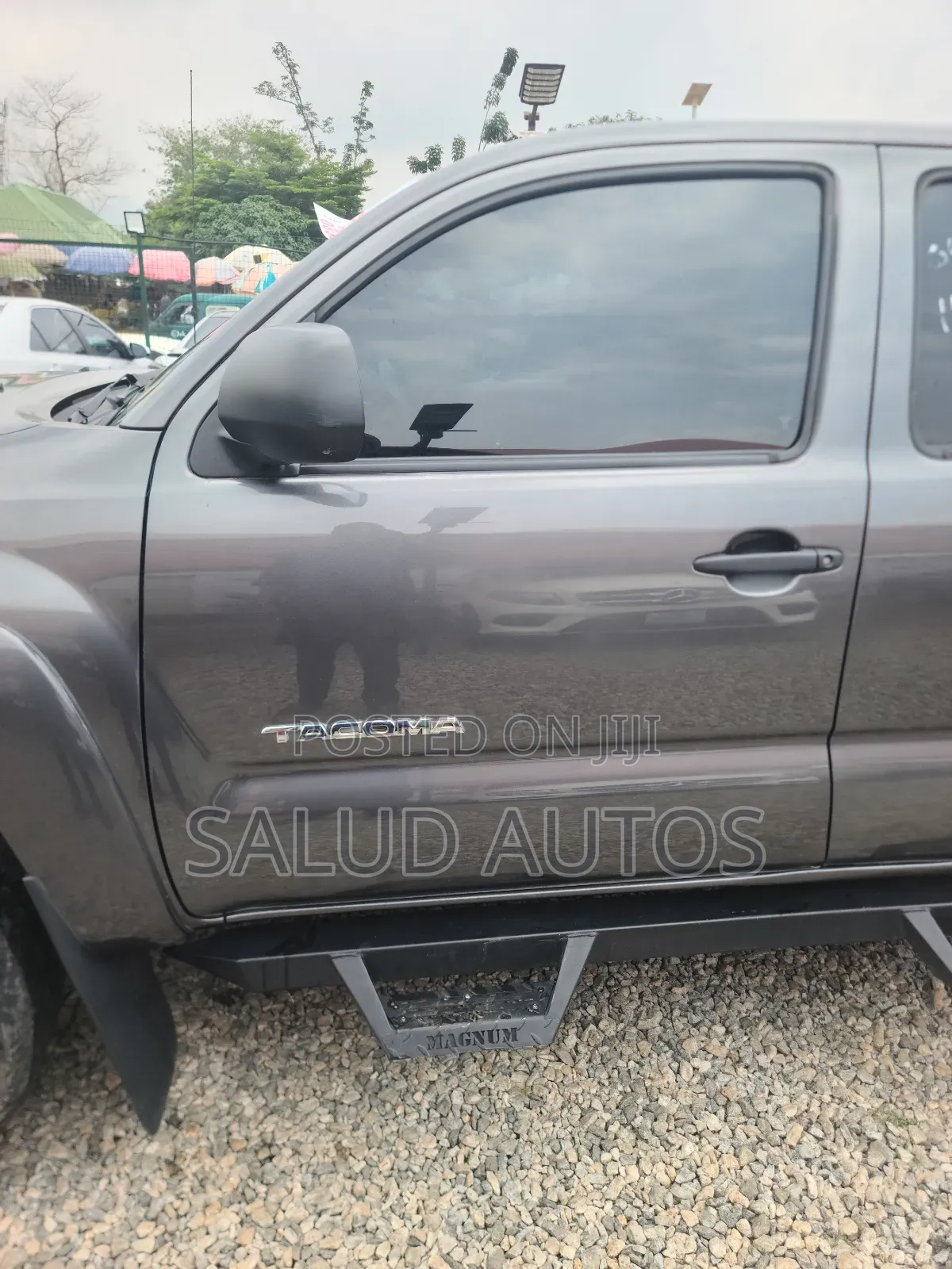 Toyota Tacoma Double Cab 4x4 4.0L V6 5-Speed Automatic 2013 Gray