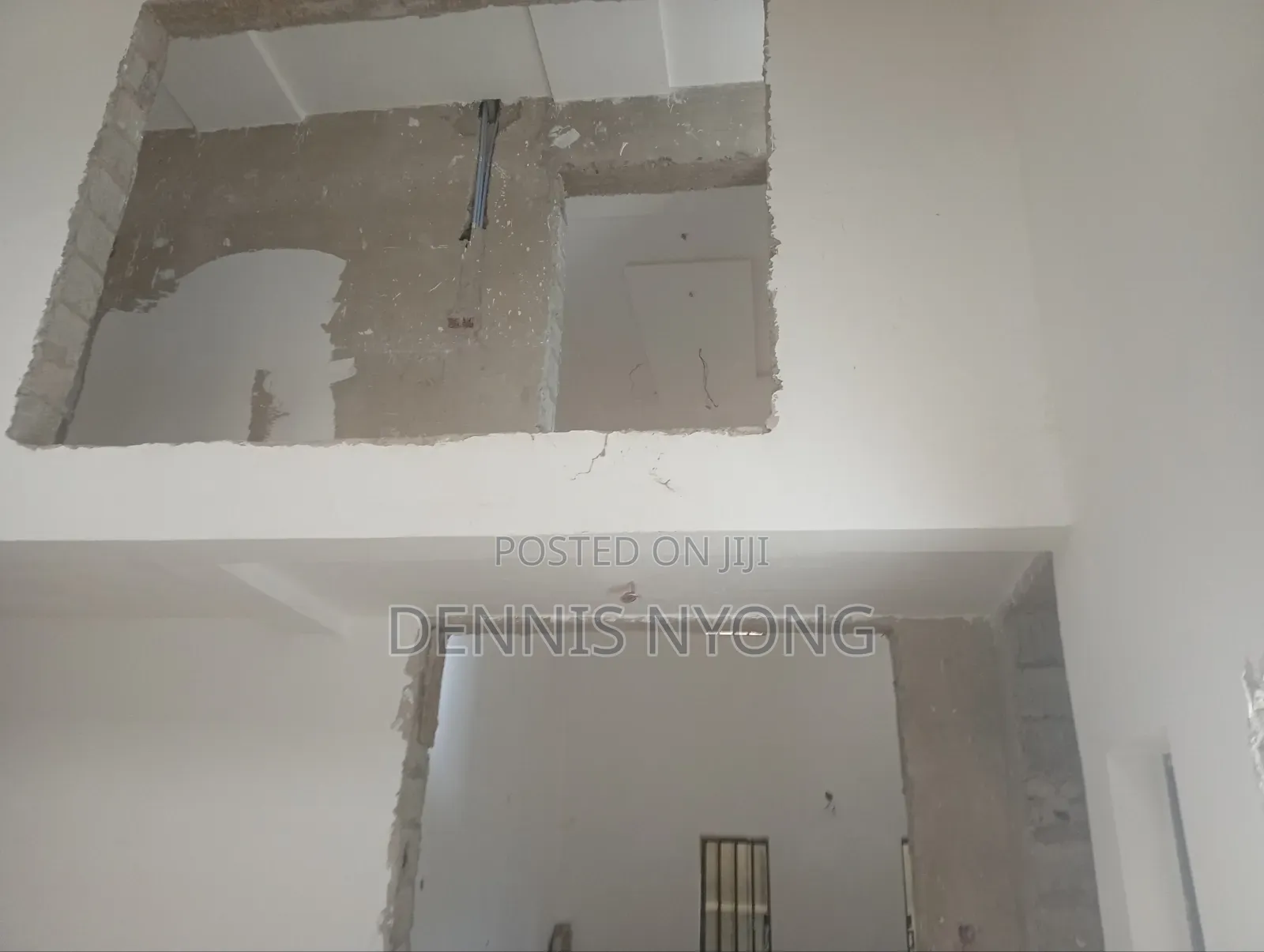 4bdrm Duplex in Parliamentary, Calabar for sale
