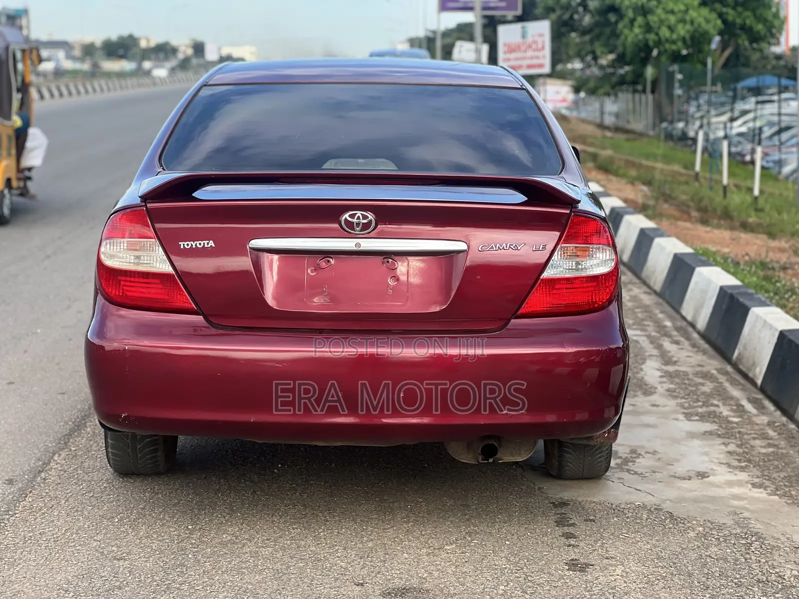 Toyota Camry XLE 4dr Sedan (2.4L 4cyl 4A) 2004 Red
