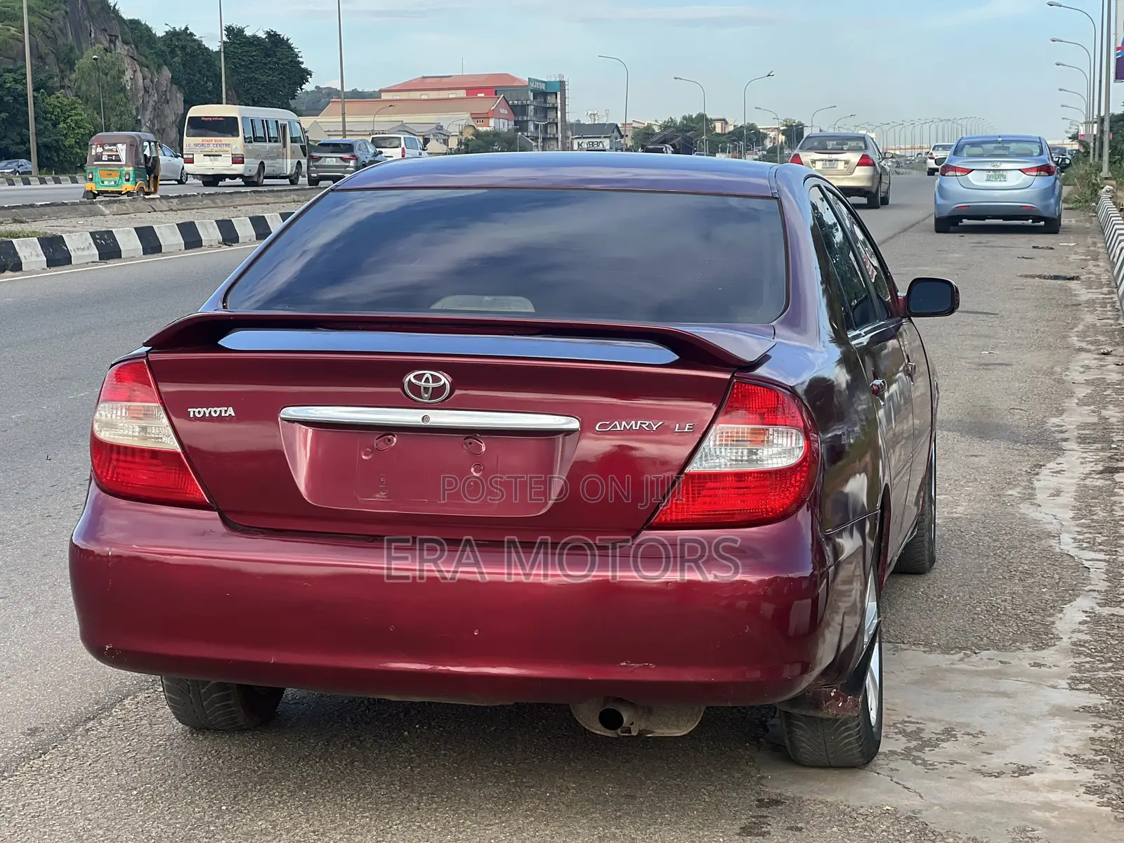 Toyota Camry XLE 4dr Sedan (2.4L 4cyl 4A) 2004 Red
