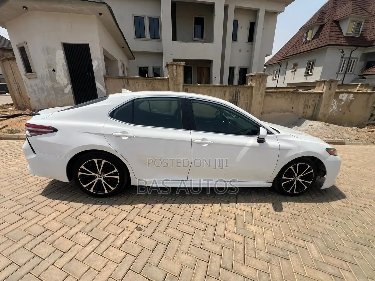 Toyota Camry 2020 White
