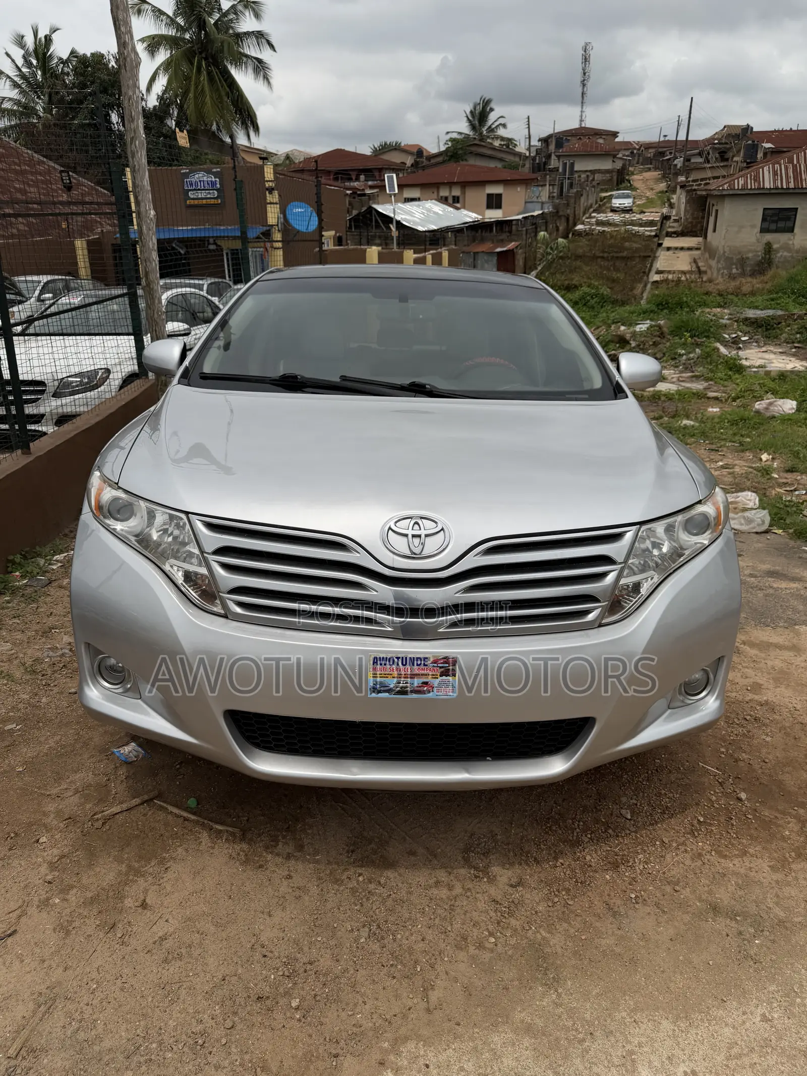Toyota Venza 2010 Silver