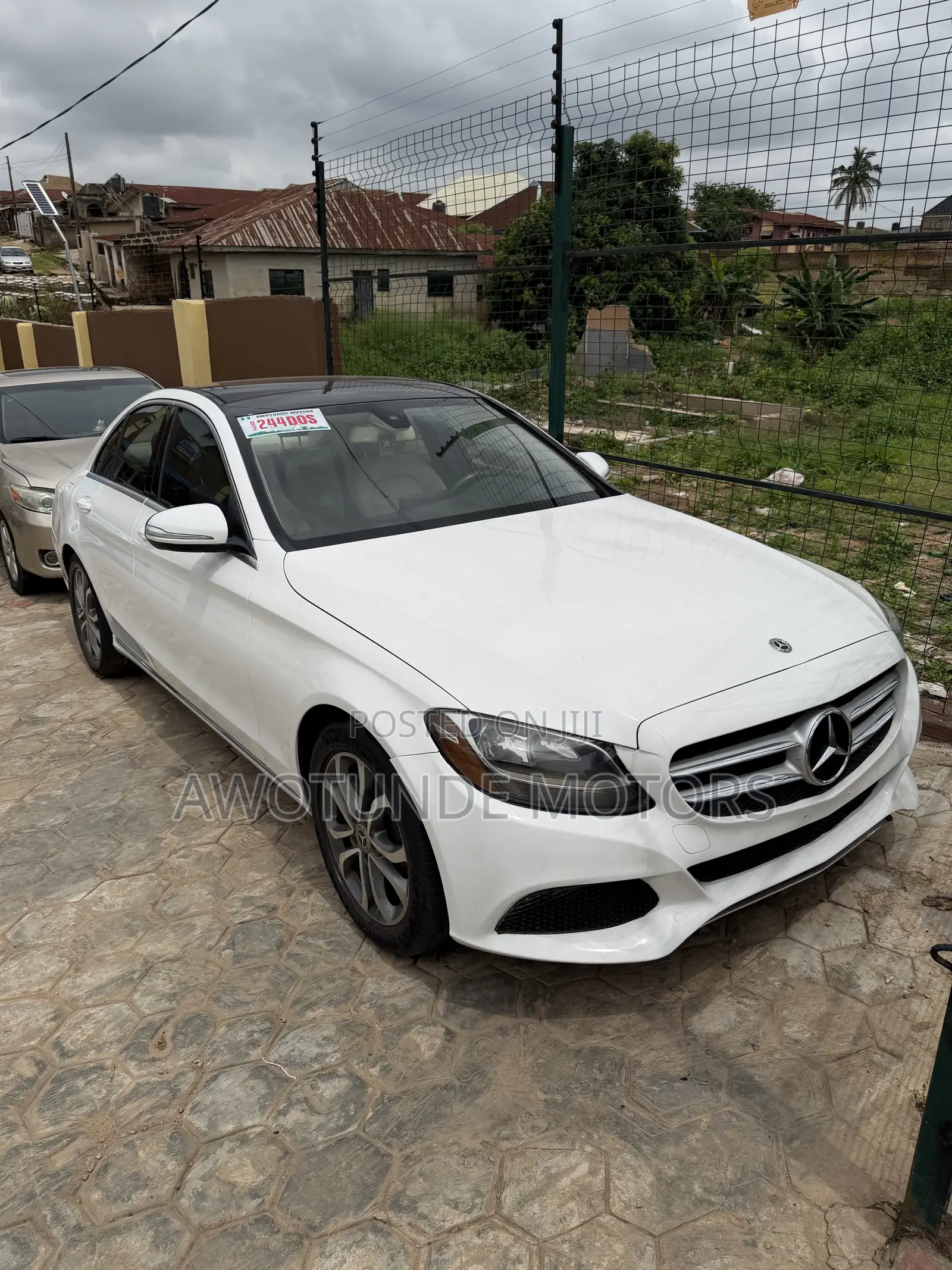 Mercedes-Benz C300 2018 White