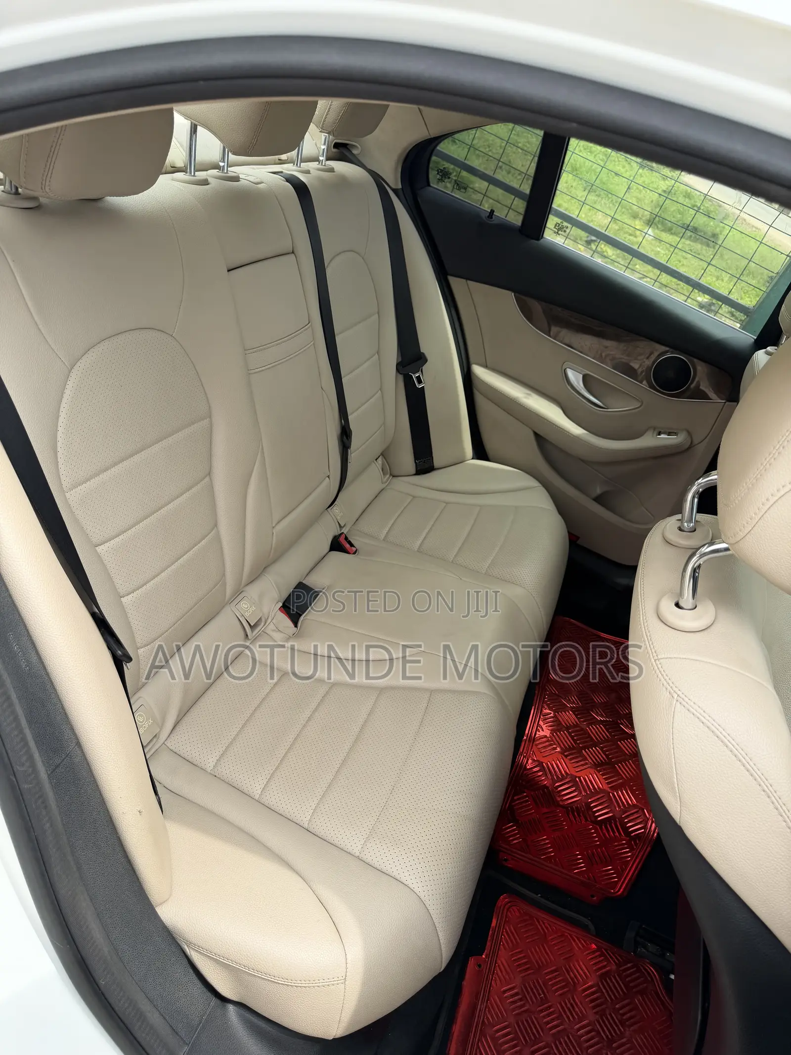 Mercedes-Benz C300 2018 White