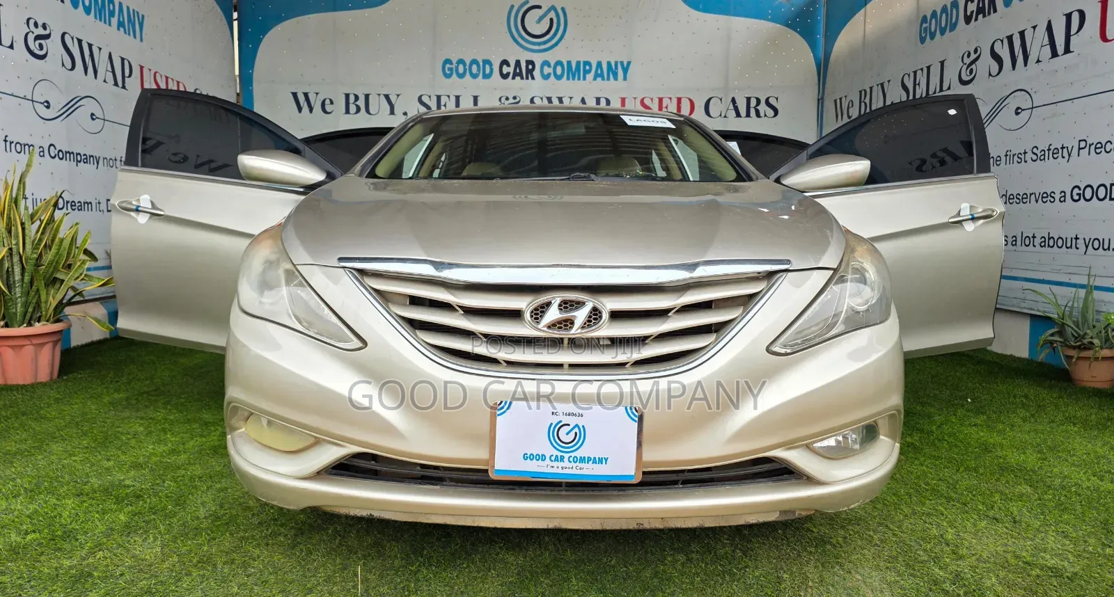Hyundai Sonata 2010 Gold