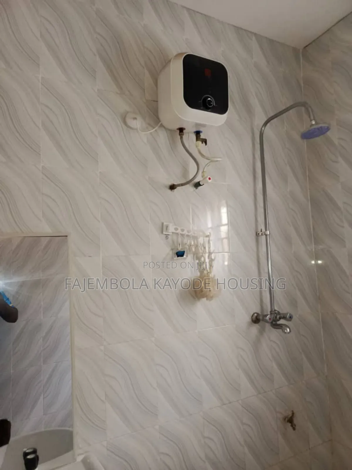 Studio Apartment in Bashorun Oja, Basorun for rent