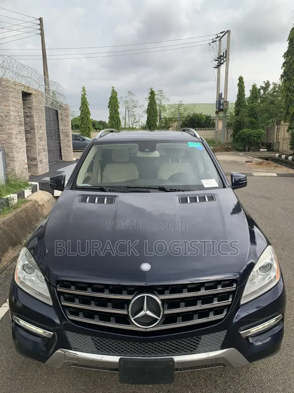 Mercedes-Benz M Class ML350 4dr SUV (3.5L 6cyl 7A) 2015 Blue