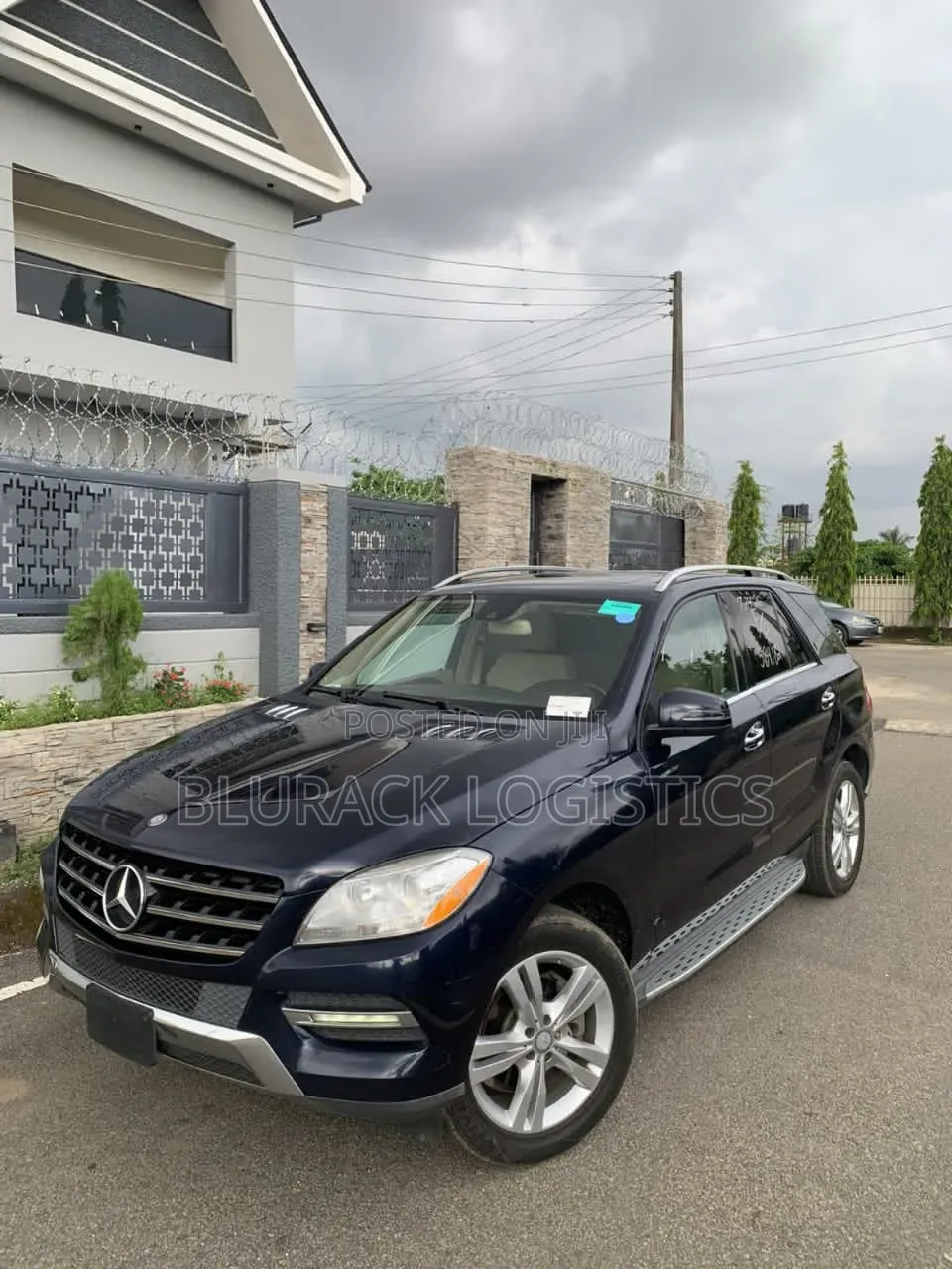 Mercedes-Benz M Class ML350 4dr SUV (3.5L 6cyl 7A) 2015 Blue