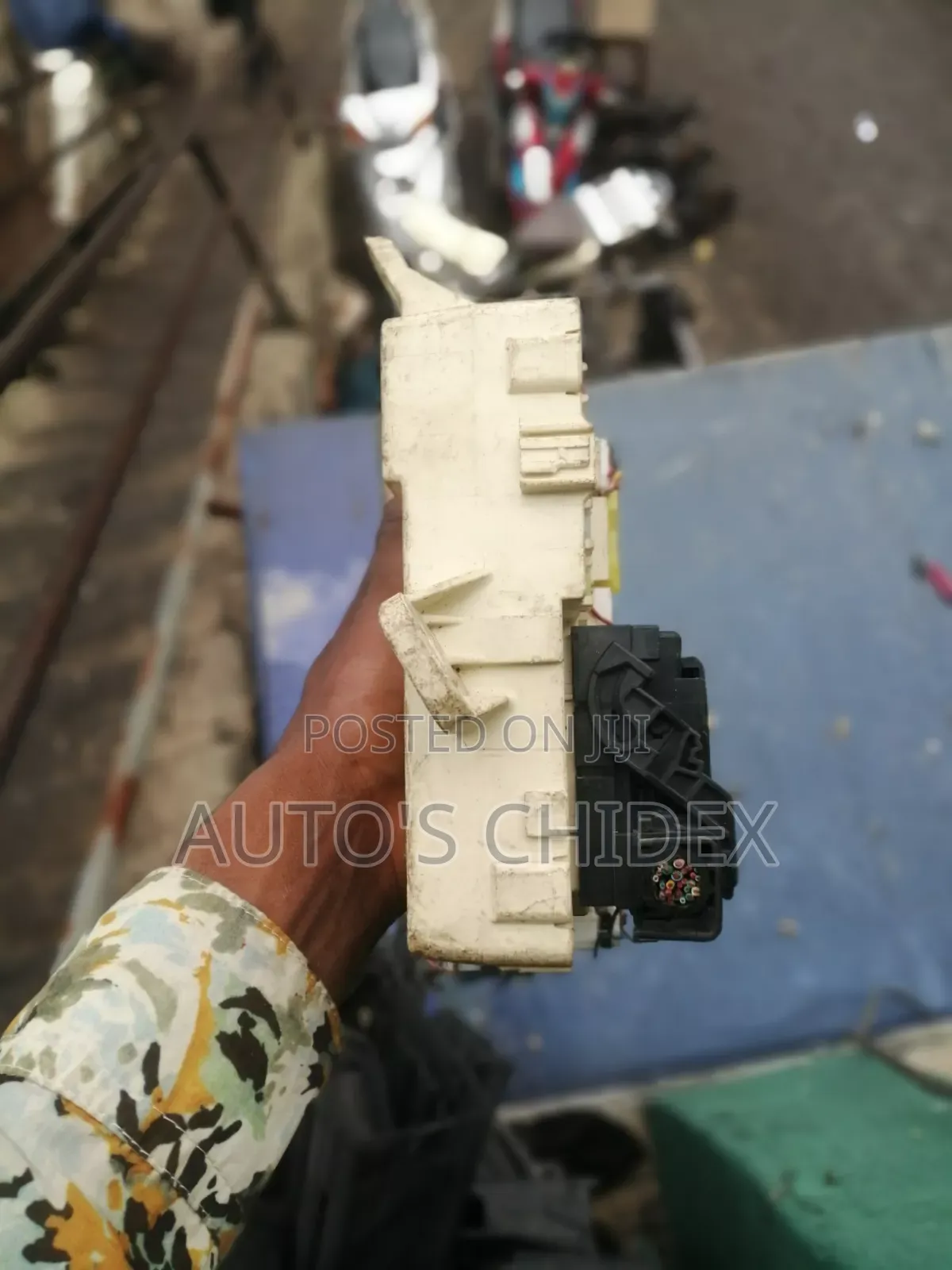 Complete Dashboard Fusebox for Kia (kS) K7 Cadenza 2008-2012