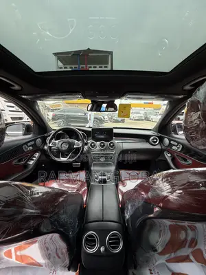 Mercedes-Benz C400 2016 Black