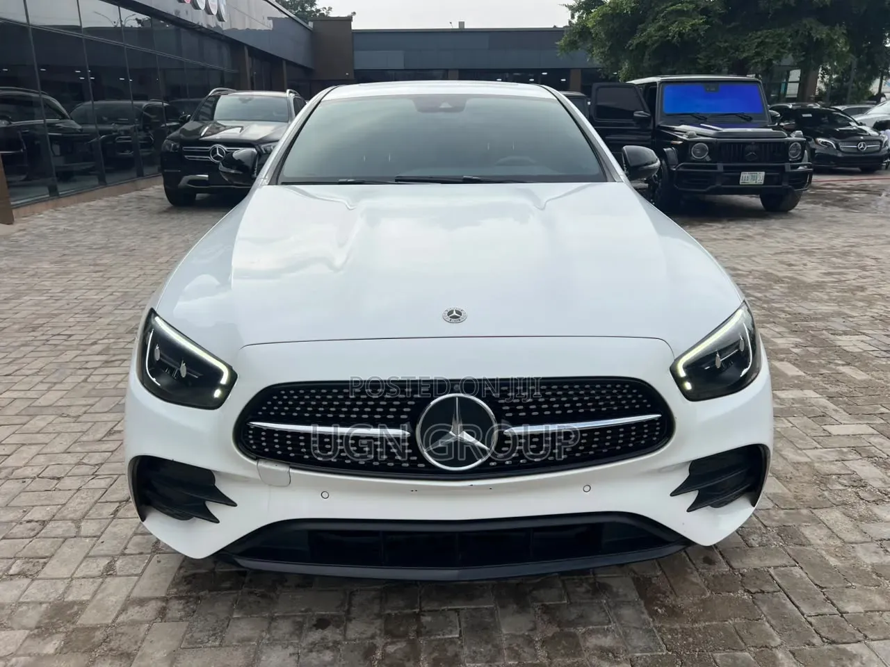 Mercedes-Benz E350 2022 White