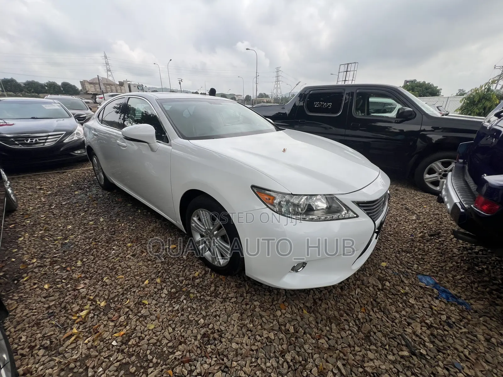 Lexus ES 350 FWD 2014 White