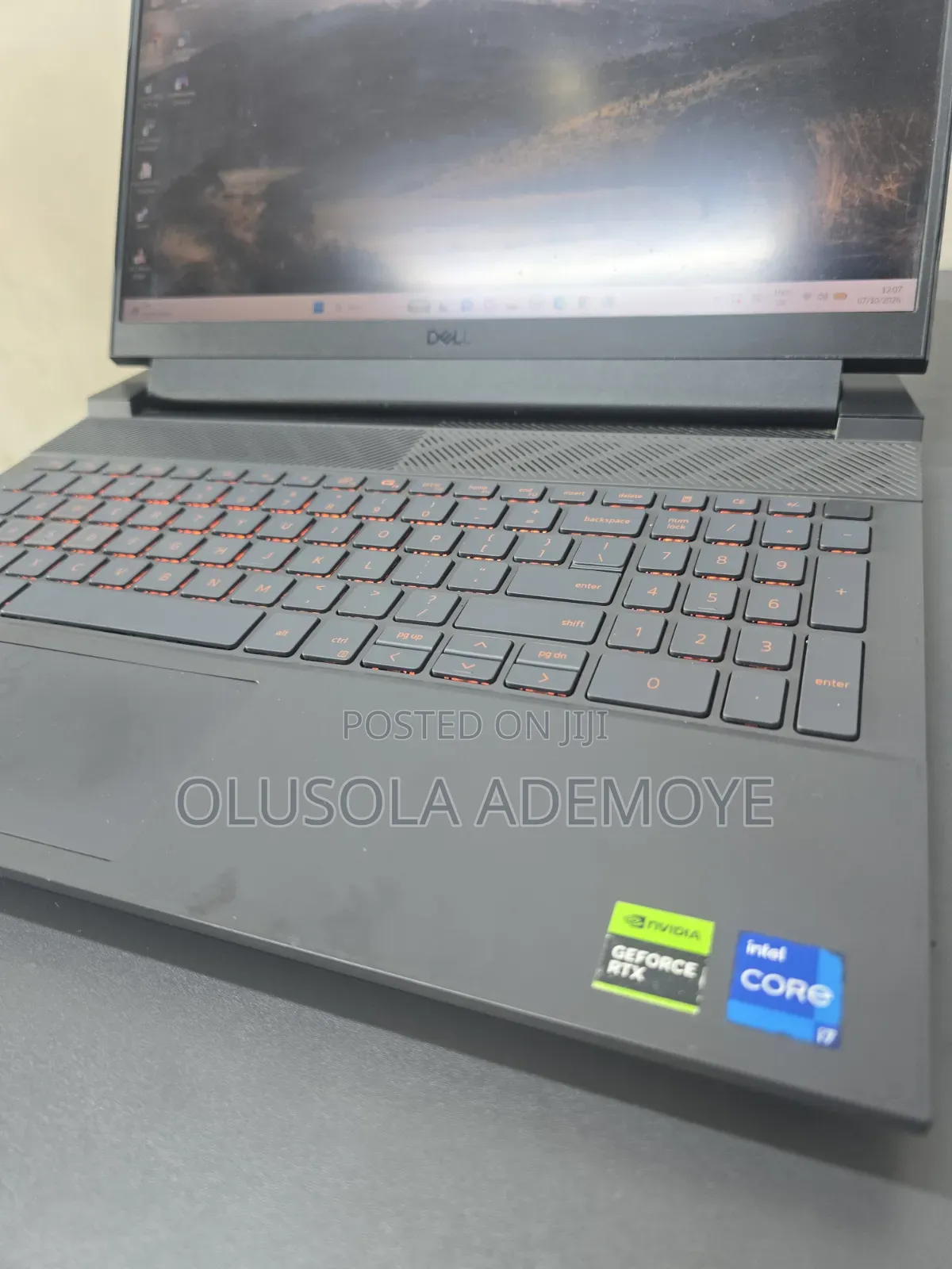 Laptop Dell G15 5530 32GB Intel Core i7 SSD 1T