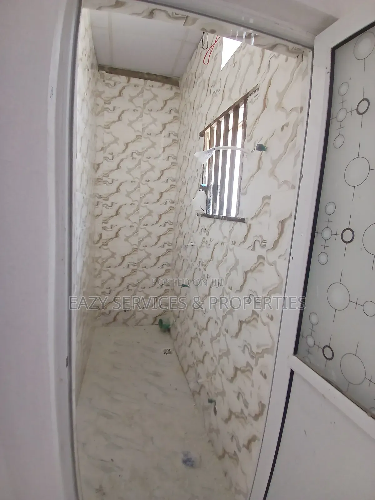 Commercial Spaces With 2toilets, Admin Office Prepaid Meter at Ajah