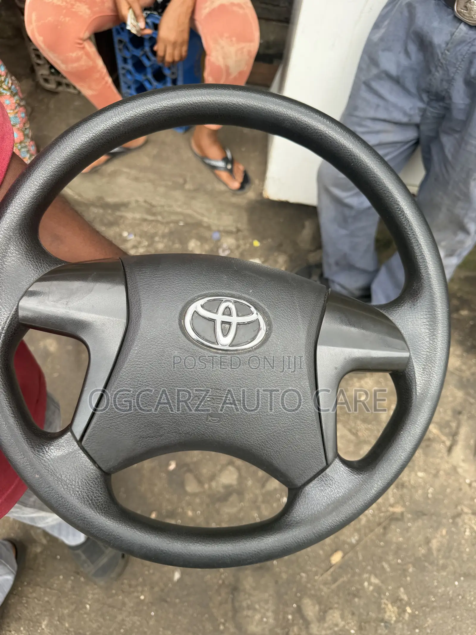 Steering Wheel Hilux 2012 / 2013 / 2014 / 2015 Available