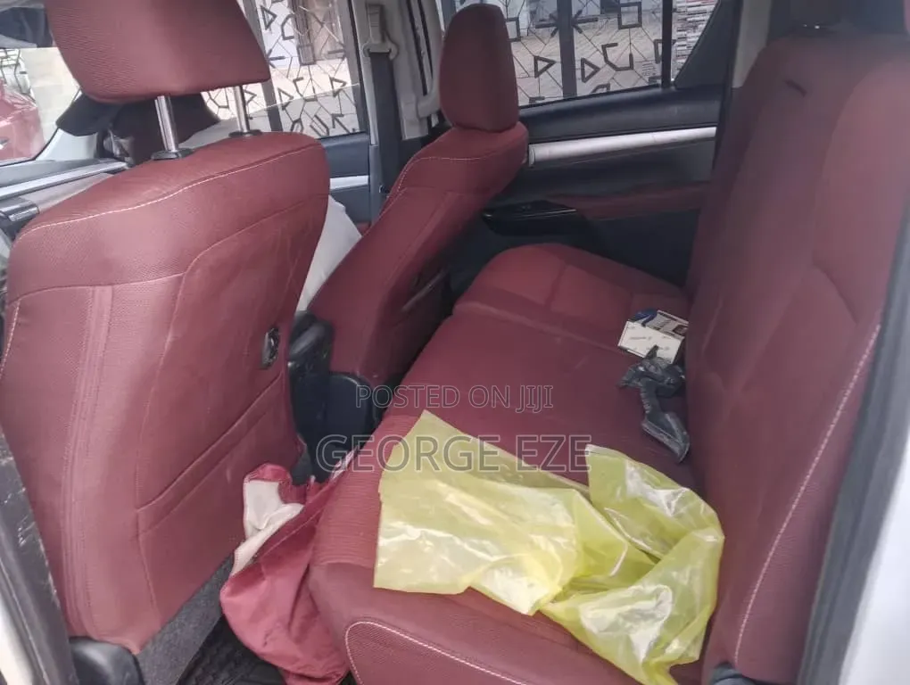 Toyota Hilux 2016 White