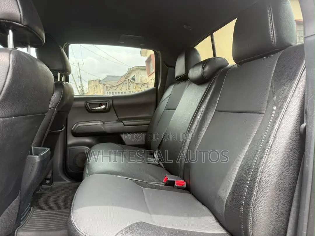 Toyota Tacoma TRD Off Road 2017 Gray