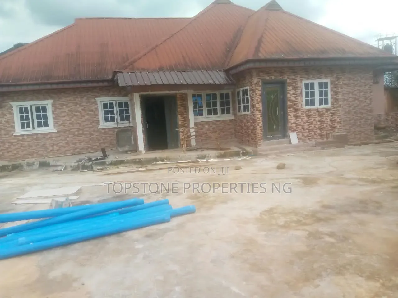 2bdrm Bungalow in Topstone Properties, Uyo for rent
