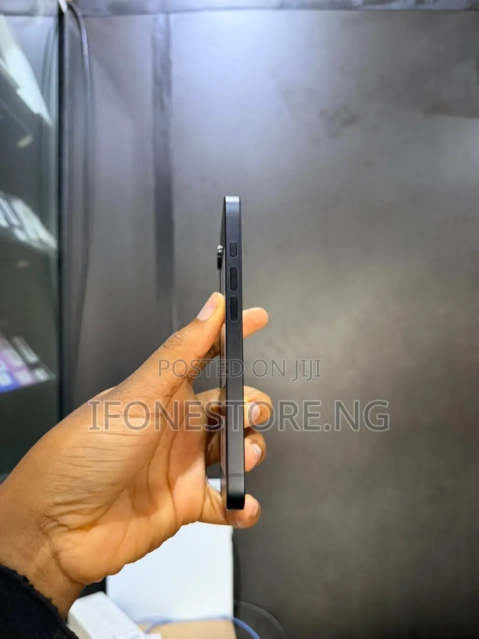 Apple iPhone 16e 128 GB Black